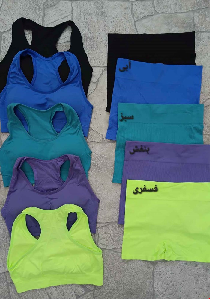 ست نیم تنه و شلوارک ورزشی کبریتی
